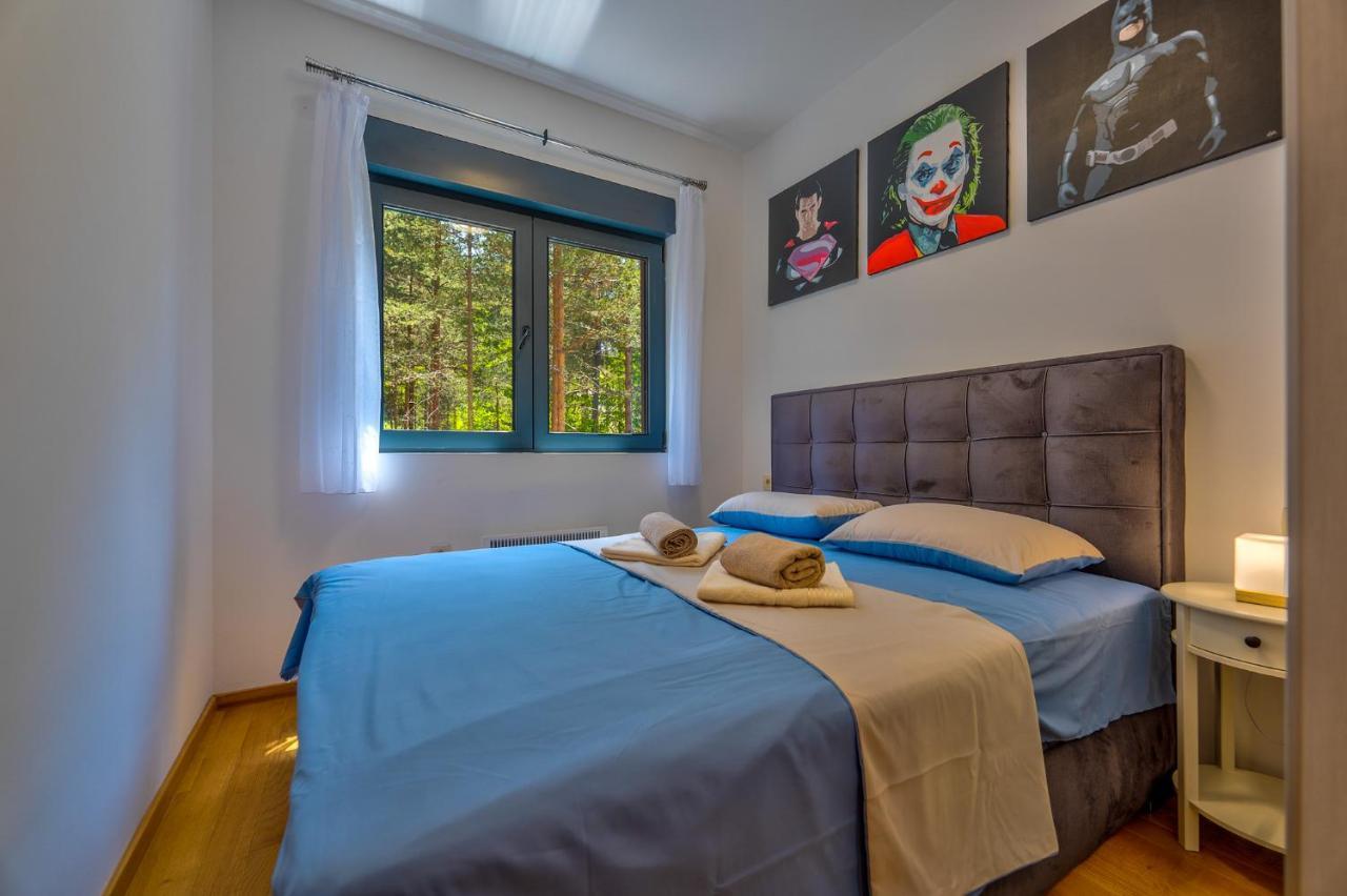 Vila Pekovic Green, Pine Trees View 2 Bedrooms Apartment 즐라티보 외부 사진