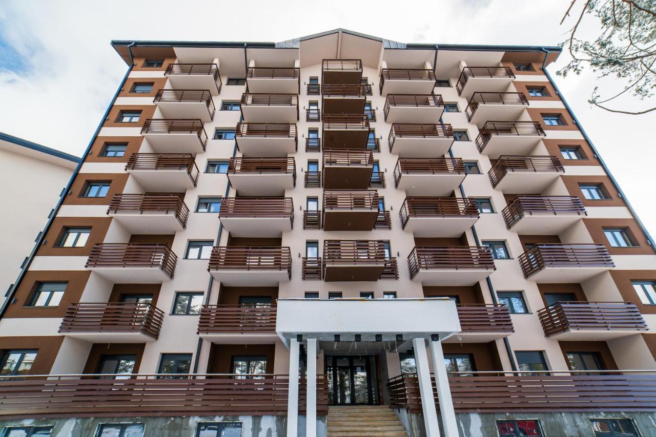 Vila Pekovic Green, Pine Trees View 2 Bedrooms Apartment 즐라티보 외부 사진
